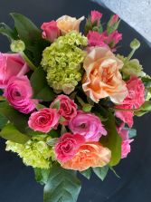 Melon Bright Flower Arrangement