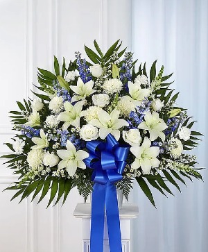 Memorial Basket Blue & White - 00382 