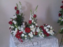 Memorial for your love one garland for urn