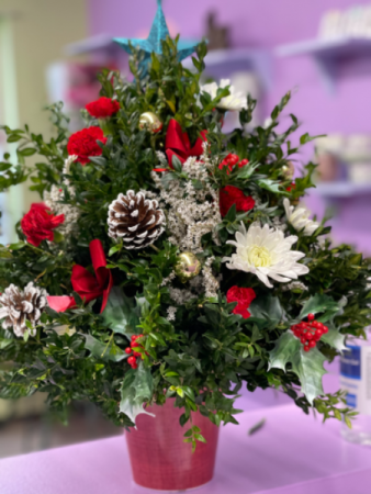 Merry boxwood Fresh arrangement 