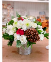 Merry Christmas  White red greens mix 
