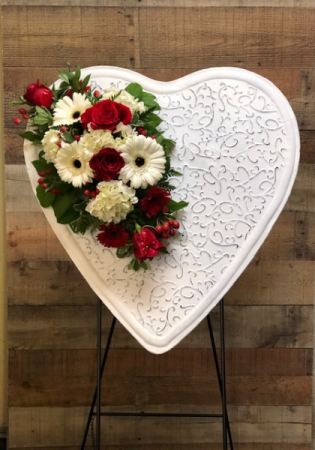 Metal Heart Standing Spray