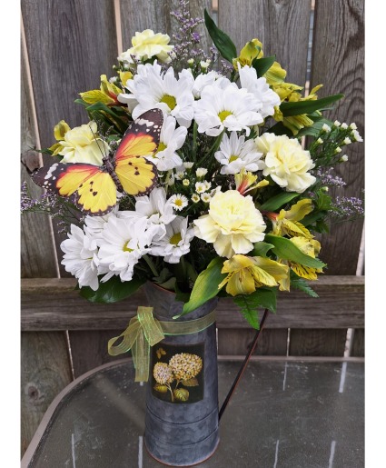 Metal pitcher bouquet 