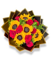 Mi Toxica Hand Bouquet