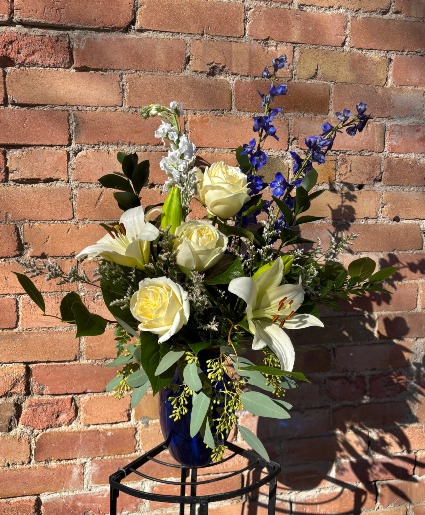 Midnight Calm Vase Arrangement