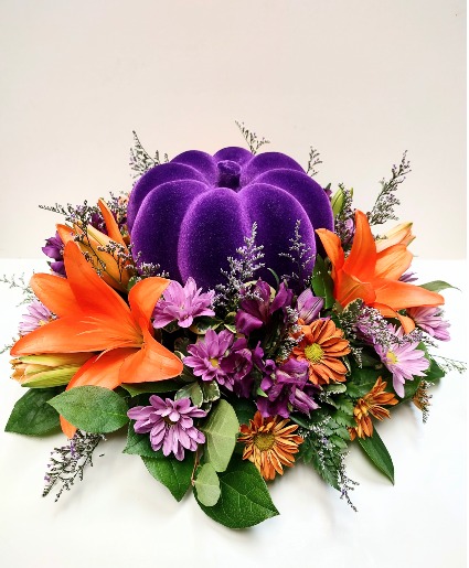 MIDNIGHT CINDERELLA CENTERPIECE 