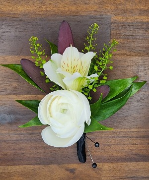 Midnight Glamour Boutonniere