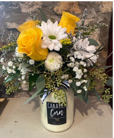 Milkhouse Candle Bouquet Candle + Flowers in Saint Charles, IL | Becky's Bouquets