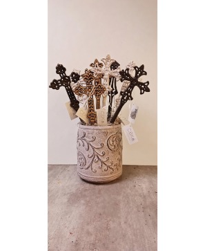 Mini Cast Iron Cross Stakes