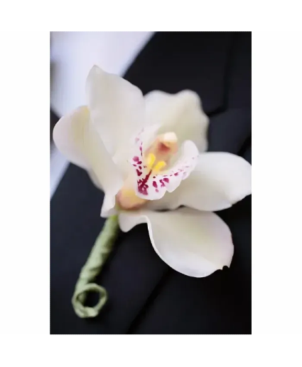MINI CYMBIDIUM BOUTONNIERE Boutonniere