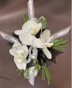 Mini orchids  Wrist  Corcage