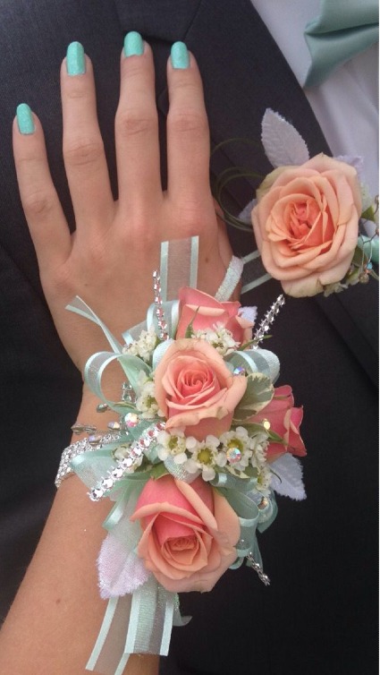 Minty Peach 