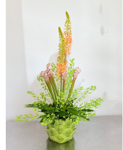 MISTY GREEN VASE ARRANGEMENT DELUXE FRESH ARRANGEMENT