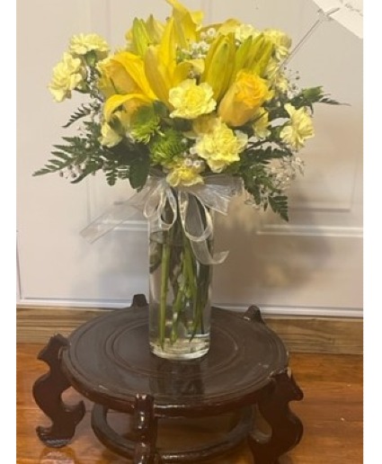 Misty Yellow Fresh Vase