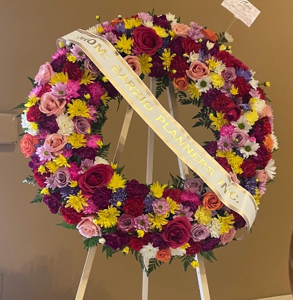 MIX FLOWER COLORS WREATH 