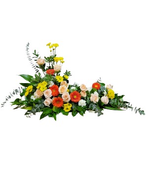 Mixed colour memorial  gbn-5 urn arrangement