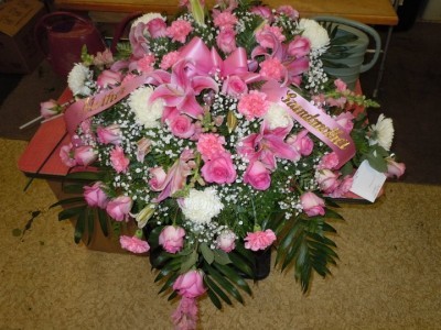 Mixed Flowers Pink (C12) Casket Spray