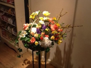 Life Celebration Garden Basket Naturalstic in Houston, TX | Village Greenery & Flowers