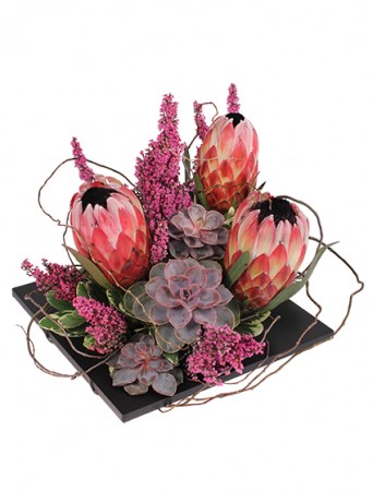 Modern Expressions Arrangement in Trenton, ON | Designs by Alexis Rose