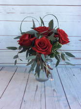 Modern Half Dozen Roses 