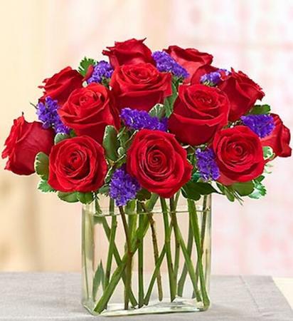 Modern Roses vase arrangement