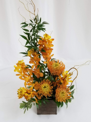 Mokaras' Day Tropical Bouquet