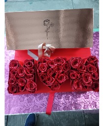 Mom Roses box mom roses box