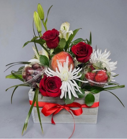 Mom's Berry Special Day  Flowers and Fruit 