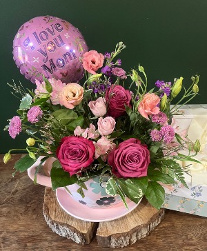  Cup of Tea Gift Arrangement