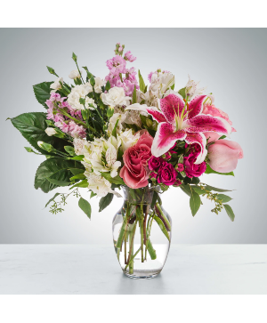 Moms Garden Vase Arrangement
