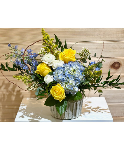 Mom's Serenity Blooms Powell Florist Mother's Day Exclusive