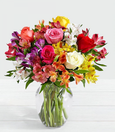MOM'S SUNNY SPLASH EXCLUSIVELY AT MOM & POPS