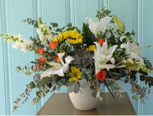 SUCCULENT STONE GARDEN FRESH ARRANGEMENT
