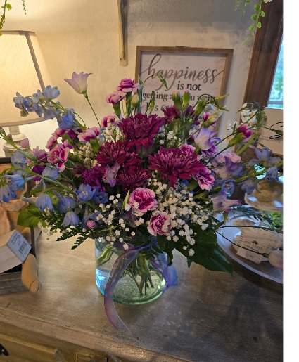 Moody blues Vase arrangement 