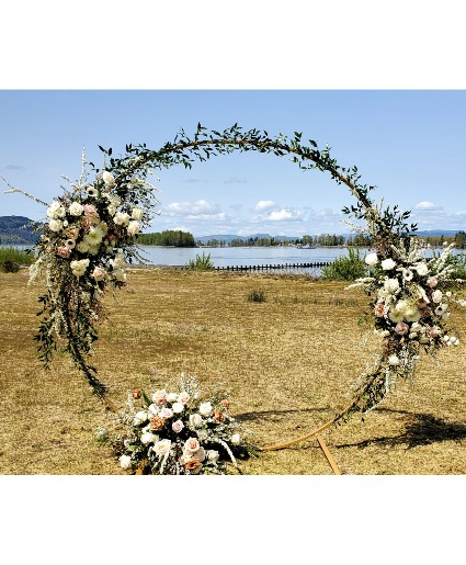 Moon Gate Wedding Flowers