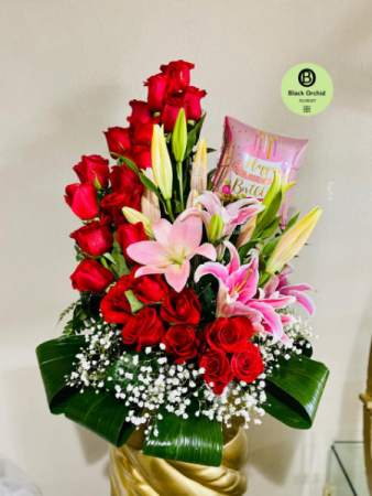 Moon of love Birthday flowers