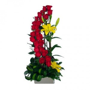 Moon Roses Anniversary Flowers