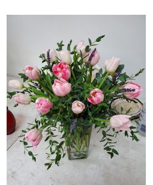 more PinkTulip Centerpice