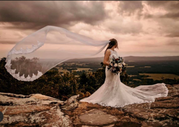 Morgans Bridals wedding bouquet in Nashville, AR | Special Moments The Shop On Main