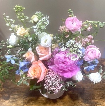 Premium Designer Choice Fresh Arrangement in Jamestown, NC | Blossoms Florist & Bakery