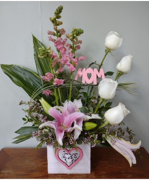 Mother's Love Expression Fresh Arrangement