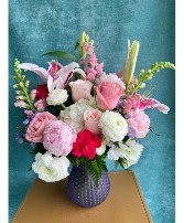 FLORAL TREASURE FLOWER ARRANGEMENT