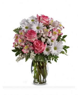 Ms. Tulane Ave Vase arrangement 