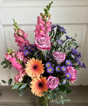 Hello Spring Fresh Arrangement