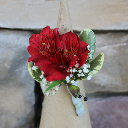 Natural Alstromeria Boutonniere