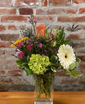 Natural Spendor Floral Arrangement