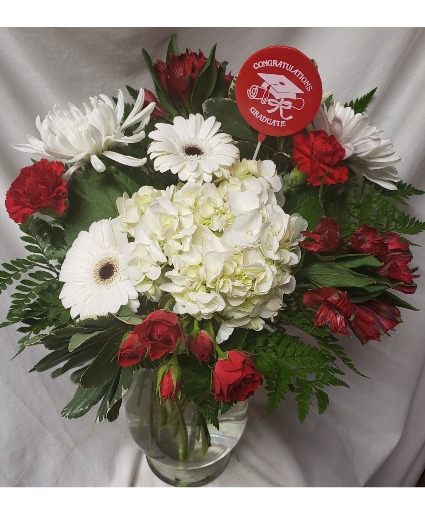 NEW BEGINNINGS BOUQUET...RED AND (E) WHITE Seasonal flowers arranged in a vase!