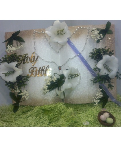 NEW!! IN STORE PRICE HOLY BIBLE WITH ROSARY BEADS 