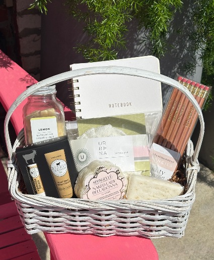 New Mom Gift Basket