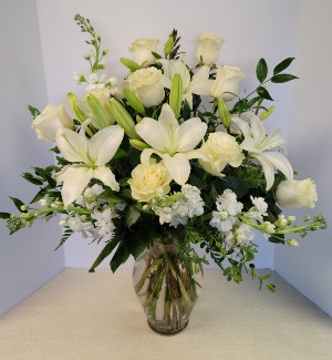 NFS-A48 Spring Garden Vase